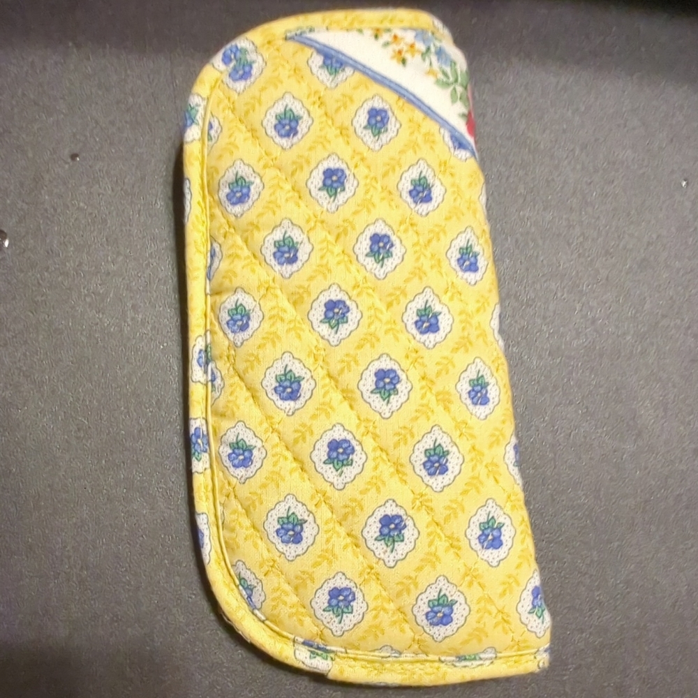 Vera Bradley Glass case